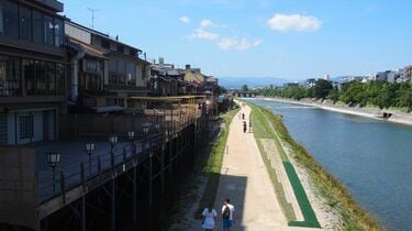 観光消滅 : 観光立国の実像と虚像 観光消滅 観光立国の実像と虚像 中公新書ラクレ821 中古本・書籍