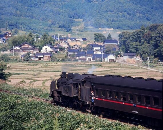 ふるさと列車おくのと