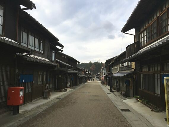 岩村