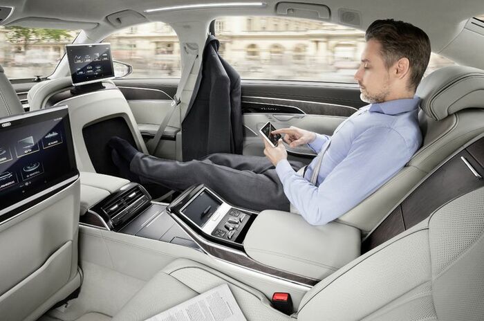 アウディ A8 L｜Audi A8 L