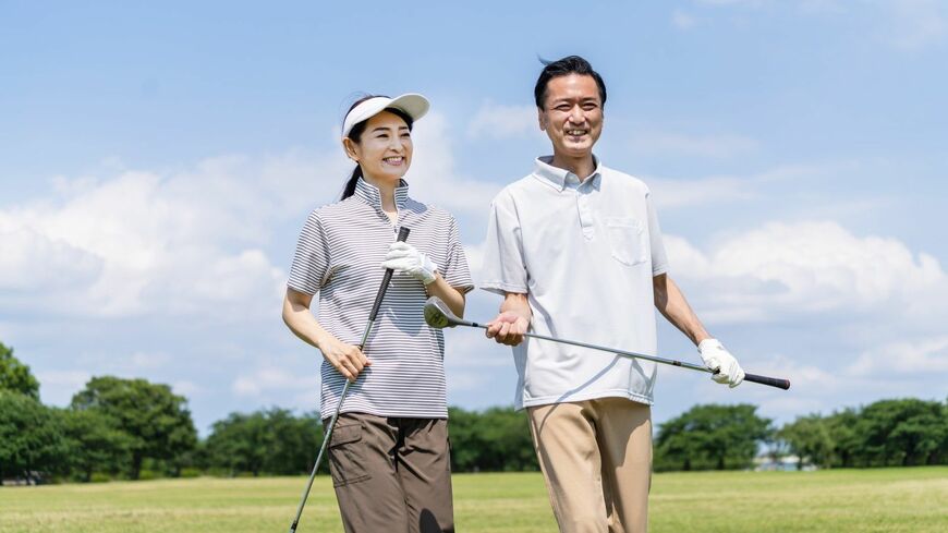 「楽しく没頭できる趣味」があることは「健康」にどのくらいつながる？（写真：8x10／PIXTA）