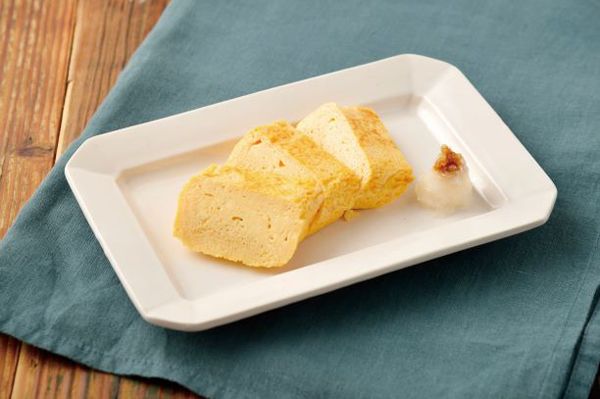 安部氏が開発した「みりん酒」さえ用意すれば、10分で簡単に作れる「料理上手のだし巻き卵」（撮影：佳川奈央）