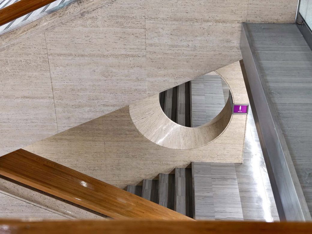 地下1階の男女トイレ