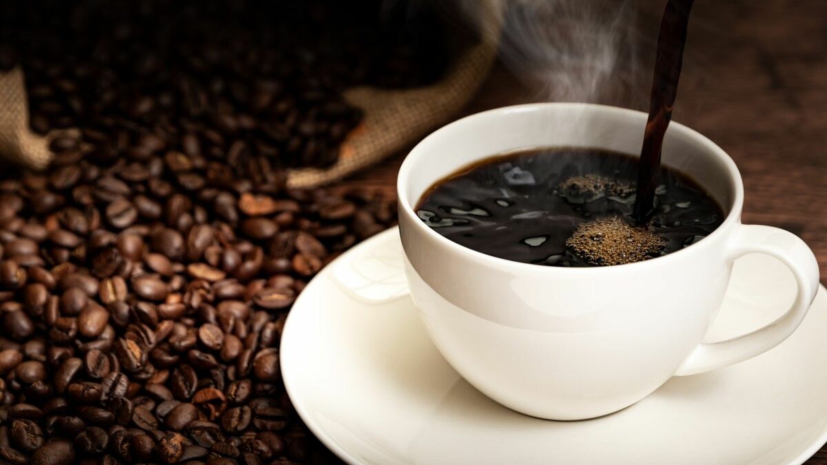 コーヒーを｢適量飲めば病気リスク減る｣は本当か 急に断つと出る｢風邪に似た離脱症状｣に注意 | 健康 | 東洋経済オンライン