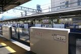 ホームドア使用開始初日の東武練馬駅（記者撮影）