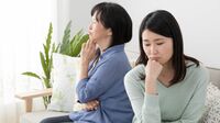｢母と2人きり｣47歳女性が婚活する深刻事情 恋愛をしても母がいつも邪魔をしてきた