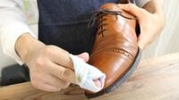 安い靴ほど｢靴磨き｣をサボってはいけない 若いうちに覚えておきたい｢靴メンテ｣のワザ