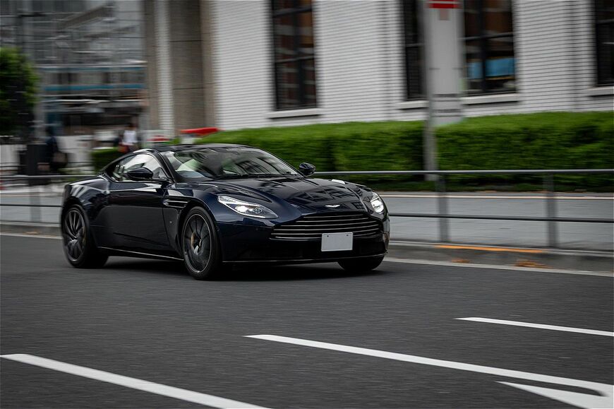 アストンマーティン「DB11」（写真：三木 宏章）