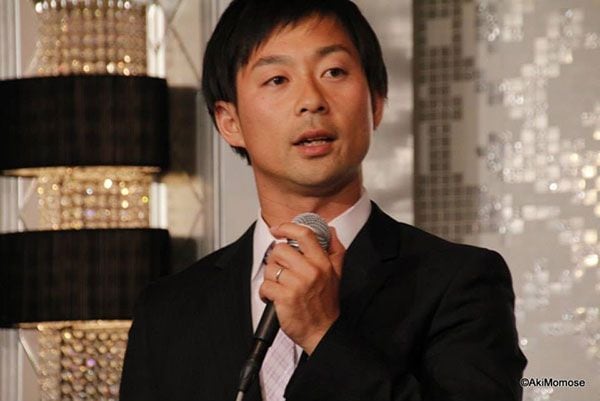 庄子 寛之（しょうじ・ひろゆき）東京都公立小学校指導教諭大学院にて臨床心理学科を修了。道徳教育や人を動かす心理を専門とする。学級担任をする傍ら、「先生の先生」として、全国各地で教育関係者向けに講演を行う。最近では企業や保護者向けの講演も実施。担任した児童は500人以上、講師として直接指導した教育関係者は2000人以上。元女子ラクロス日本代表監督の顔も持ち、2013年U-21日本代表監督としてアジア大会優勝、19年U-19日本代表監督として日本ラクロス史上トップタイの世界大会5位入賞を果たす。近著は『子どもが伸びる「待ち上手」な親の習慣』（青春出版社）