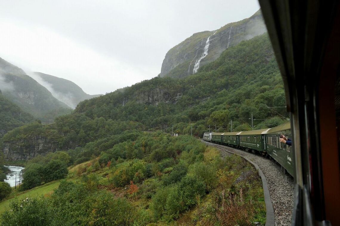 フラム鉄道は景勝路線だがかなり高額（筆者撮影）