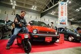1982年式ホンダ「シティR」とオーナーの“Saka”さん（写真：筆者撮影）