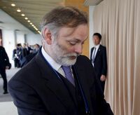 メイ英首相､新たな駐EU大使にバロー氏指名　 ロジャーズ氏の後任はベテラン外交官に