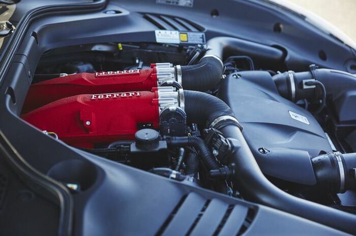 フェラーリ カリフォルニアT HS（ハンドリング・スペチアーレ）｜Ferrari California T HS