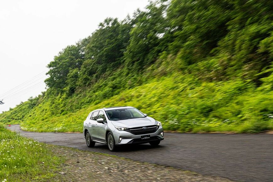 新たに追加されたスバル「レヴォーグ レイバック」のS:HEVモデル（写真：SUBARU）