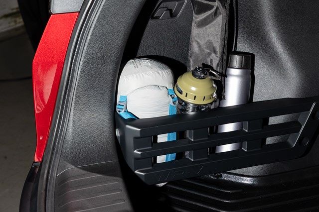 ホンダの新型SUV「WR-V」（写真：三木宏章）