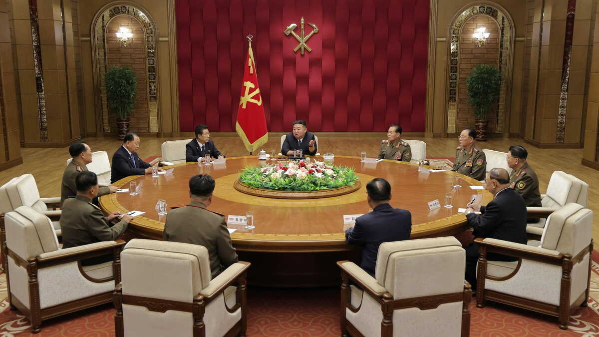 北朝鮮軍に異変発生､朴正天の電撃復帰と｢軍総政治局長空席｣の謎､金正恩総書記の手続き無視の強引人事の不可解 | 政治・経済・投資 | 東洋経済オンライン