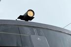 国鉄特急電車のような前面上部のライト