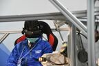 操縦士のゴーグルは零式人機のカメラと連動