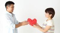 40代｢おじさん｣でも1割は20代と結婚できる 検証！中年未婚男性は本当に若い子が好きか