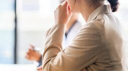 【人間関係の違和感がなくなる？】人類学によるヒントで｢あの人無理かも｣｢まじで理解できない｣を卒業しよう