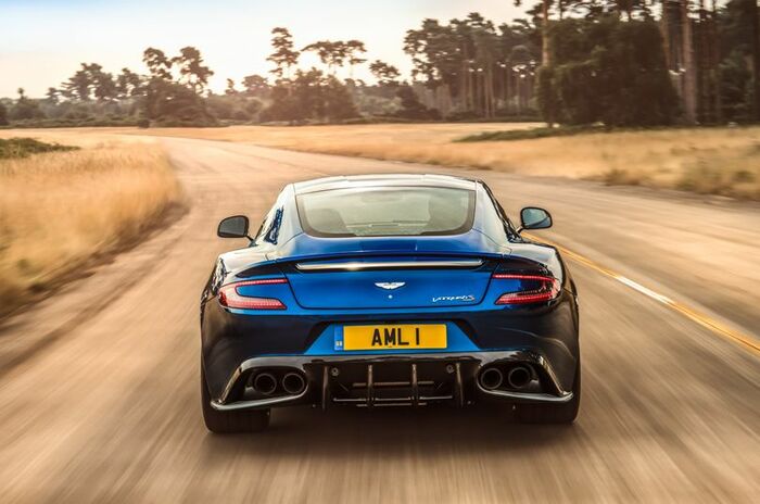 アストンマーティン ヴァンキッシュ S｜Aston Martin Vanquish S