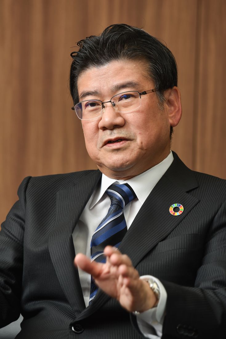 西武ホールディングスの西山隆一郎社長