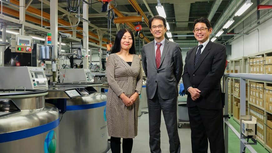 左から日本生物資源産業利用協議会（CIBER） 代表理事 池田純子氏、東北大学 東北メディカル・メガバンク機構（ToMMo） 教授（広報・倫理法令／企画担当） 長神風二氏、サーモフィッシャーサイエンティフィック ラボプロダクツ フィールドアプリケーションマネージャー  中嶋祥人氏