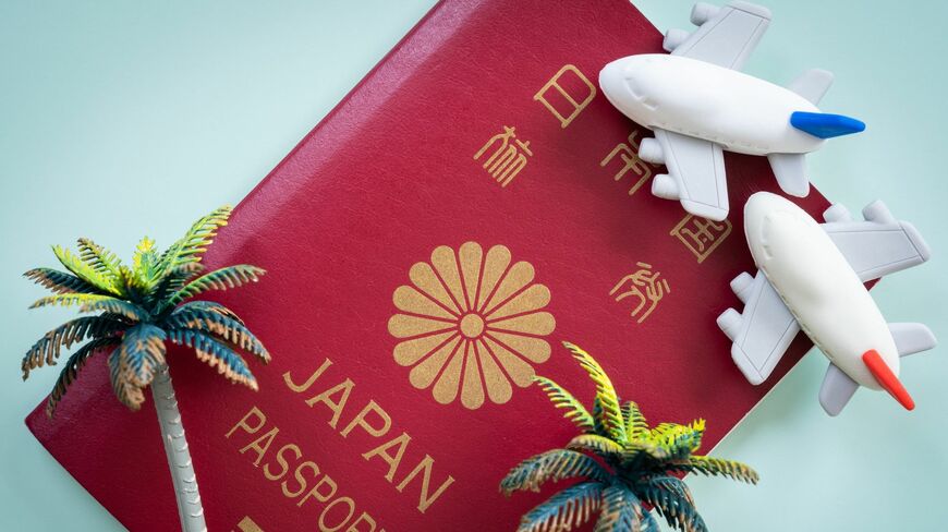 そろそろ海外旅行へ行きたいと思っている人向けに、最新の動向についてお伝えします（写真：ELUTAS／PIXTA）