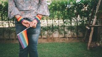 ｢クローゼットとして生きる｣LGBTQ当事者の苦悩