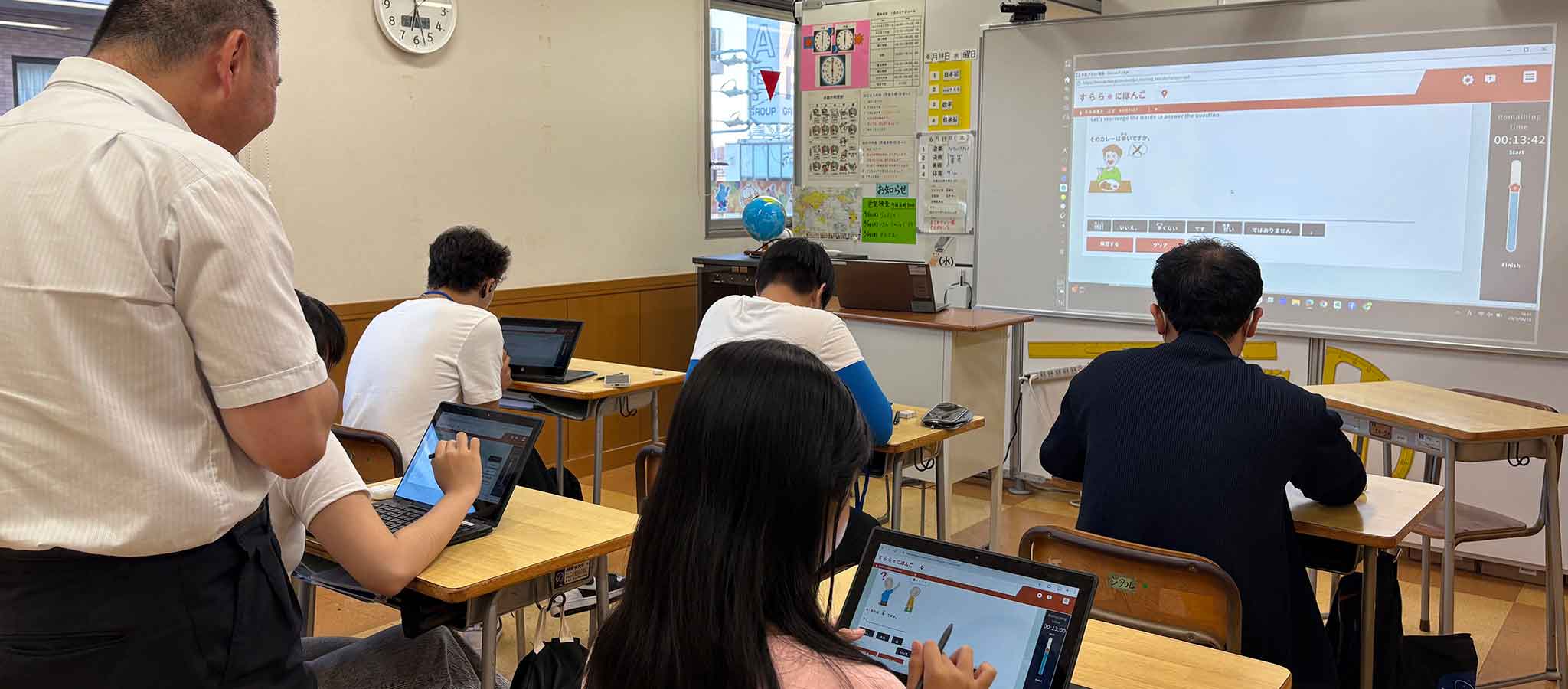 外国籍生徒7割の夜間中学｢AI教材｣導入した背景