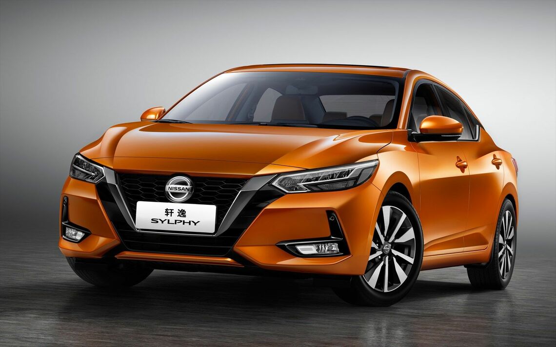 日産 シルフィ（写真：日産自動車）