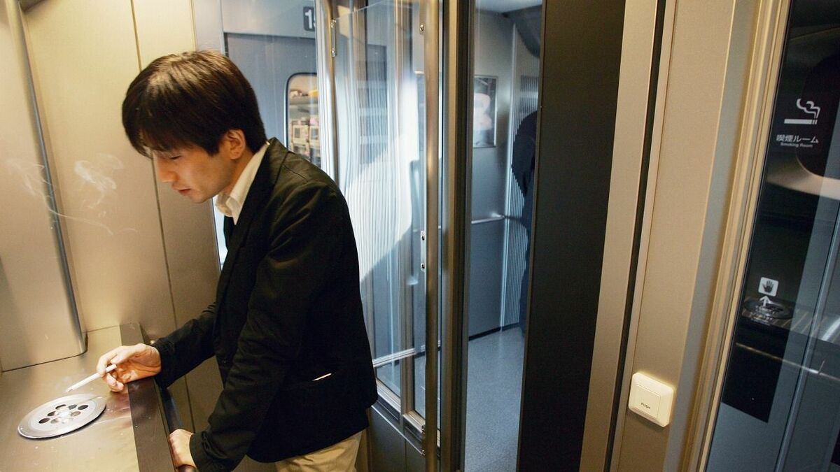 新幹線に近鉄 座席で喫煙できる列車が消える 特急 観光列車 東洋経済オンライン 社会をよくする経済ニュース
