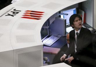 日経平均は大幅続伸､一時は400円超高も