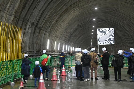 第一南巨摩トンネル