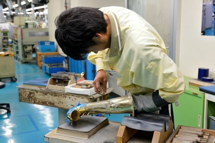 豊岡工場ではサックスなども製造