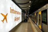 シドニートレインズの空港駅。改札を通過すると一律約1800円加算（筆者撮影）