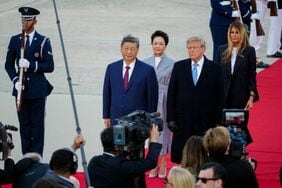 米中が｢貿易休戦｣を1月10日まで2カ月延長することで合意…トランプ氏は習氏をアンドルーズ統合基地で異例の出迎え