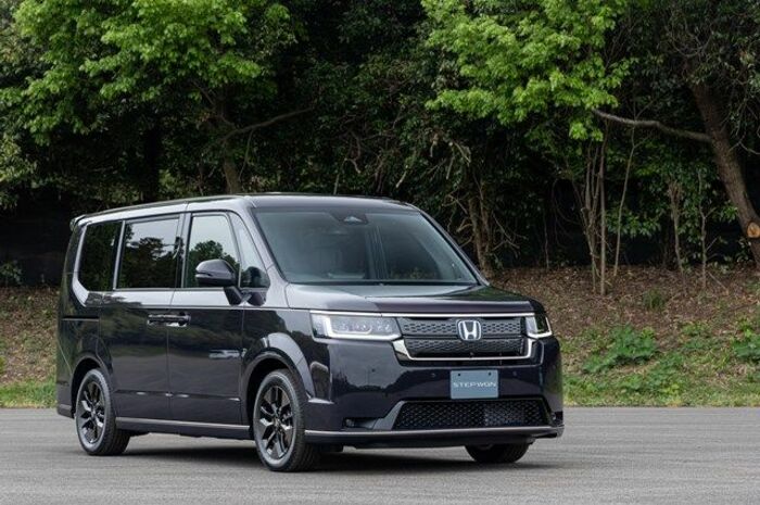 新型ステップワゴン Hvとガソリン車の確かな差 試乗記 東洋経済オンライン 社会をよくする経済ニュース