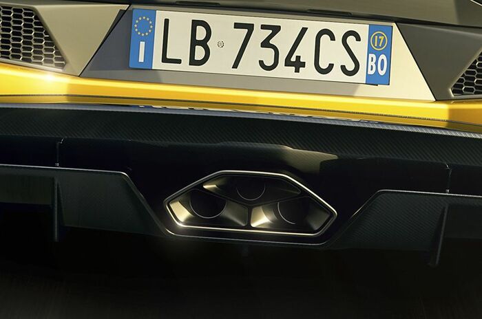 ランボルギーニ アヴェンタドールS｜Lamborghini Aventador S