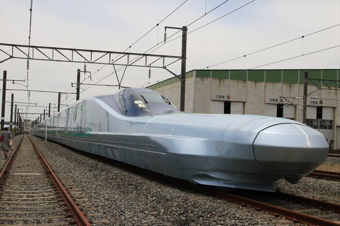 JR東日本の現行の試験車「ALFA-X」
