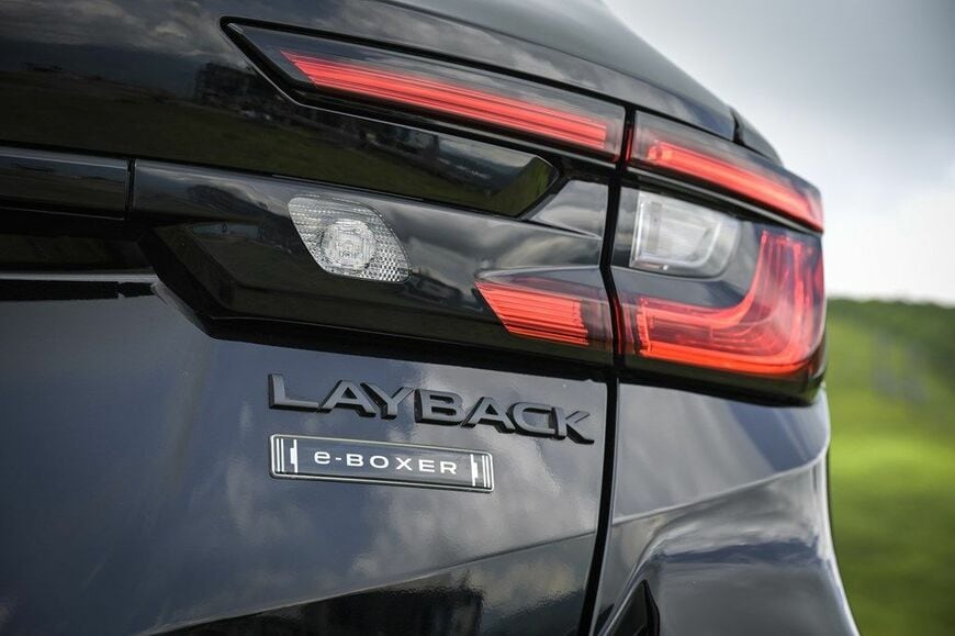 新たに追加されたスバル「レヴォーグ レイバック」のS:HEVモデル（写真：SUBARU）