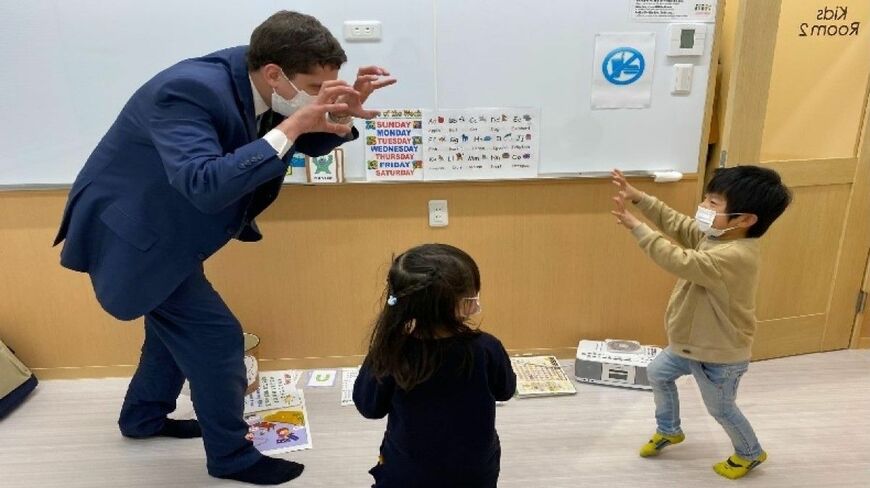 幼少期の英語学習のコツや注意点について聞きました（写真：Domani）この記事の画像を見る(◯枚)