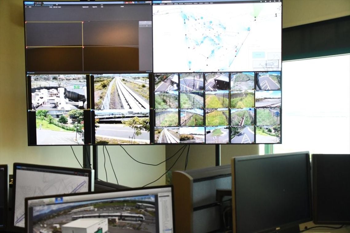 各駅に設置された監視カメラの状況を確認できる