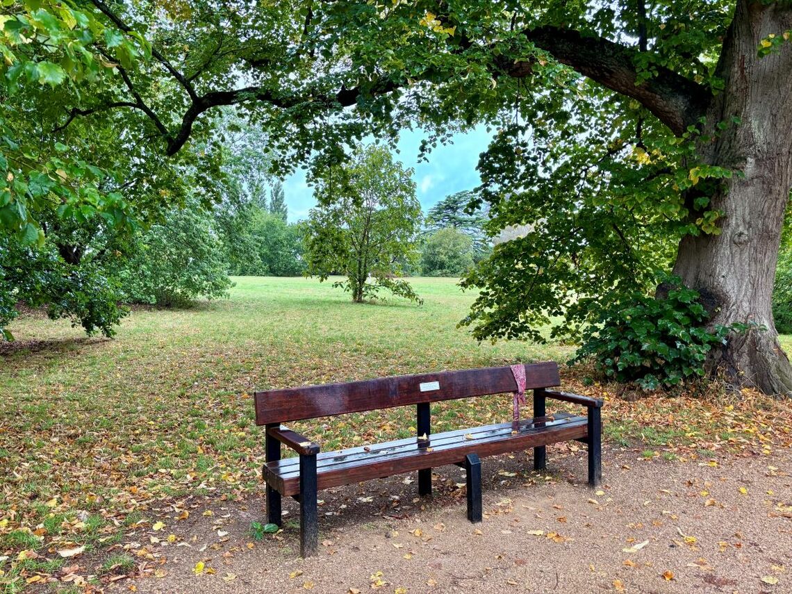 Oxford University Parksのトールキンのベンチ