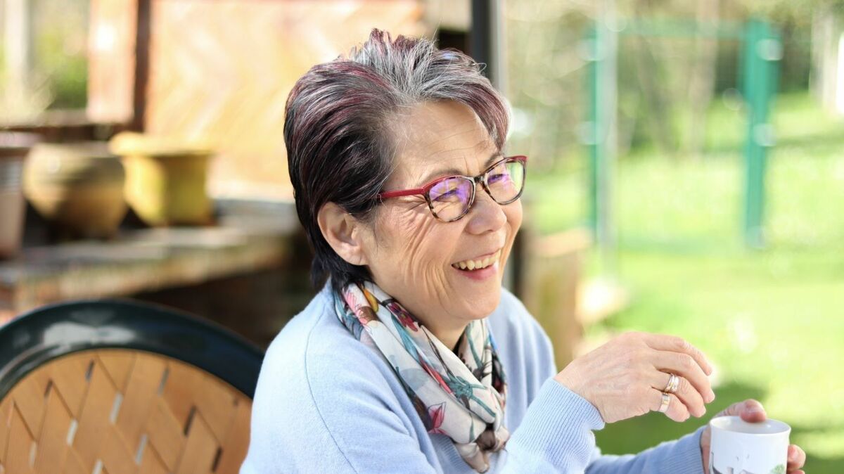 ｢英国美男子と駆け落ち｣73歳女性の