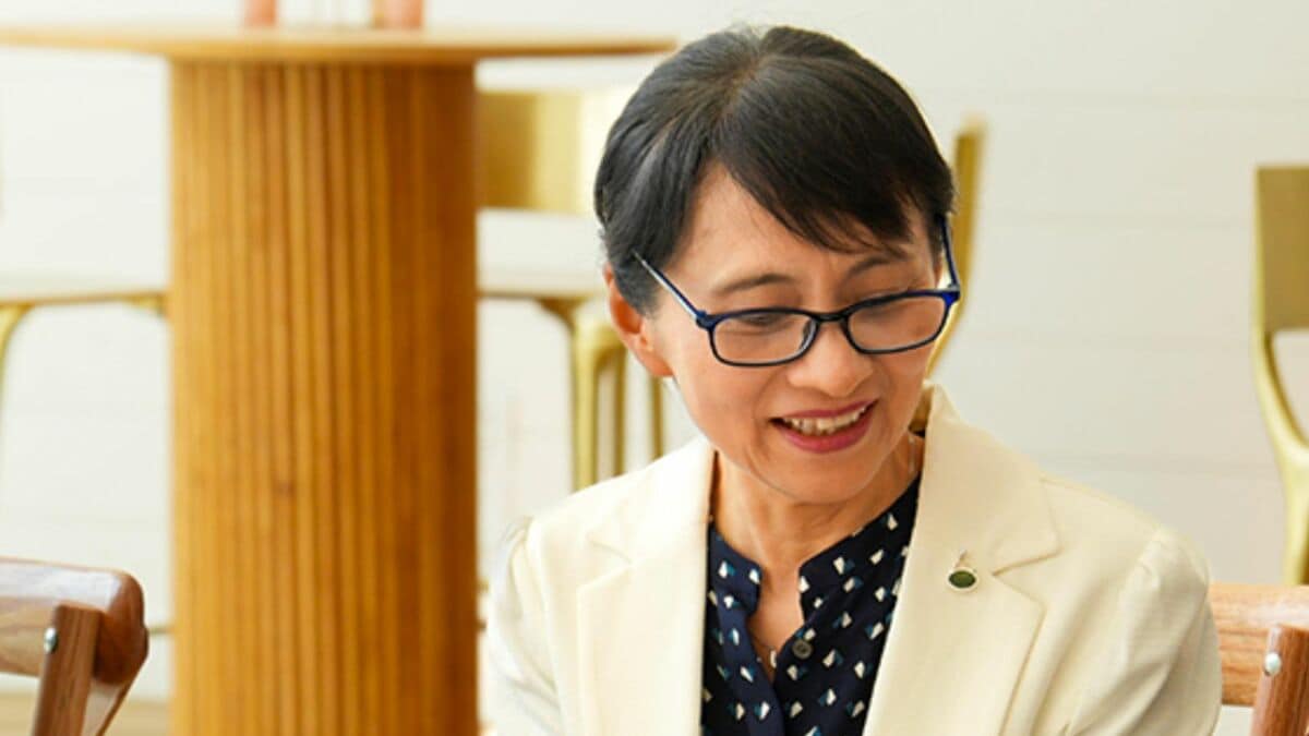石破 佳子