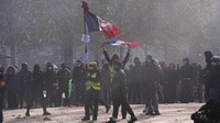｢フランスは燃えているか？｣全土に広がる若者の怒りと抗議デモ､ゼネストへとつながった1968年｢5月革命｣の再来か