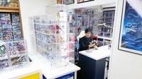 ｢ガンダム｣最優先､夢の｢趣味部屋｣に住む31歳
