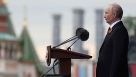 戦勝記念日パレードの縮小で露わになったロシアの脆弱さ…ウクライナのモスクワ攻撃情報に慌てたプーチン