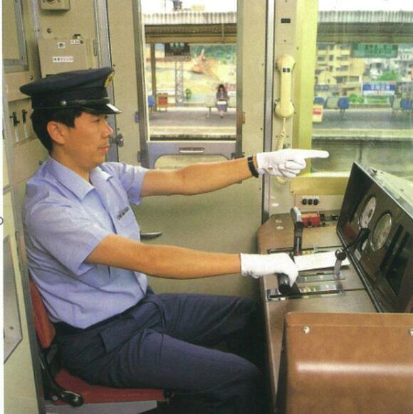 近鉄 名物広報マン が転身 畑違いの第2の人生 経営 東洋経済オンライン 社会をよくする経済ニュース